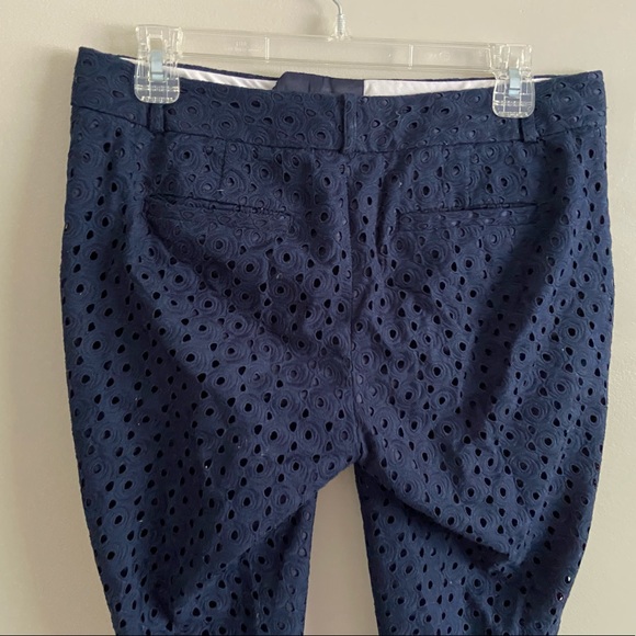 Banana Republic Navy Eyelet Lace Hampton Pant in size 2 - Picture 6 of 8